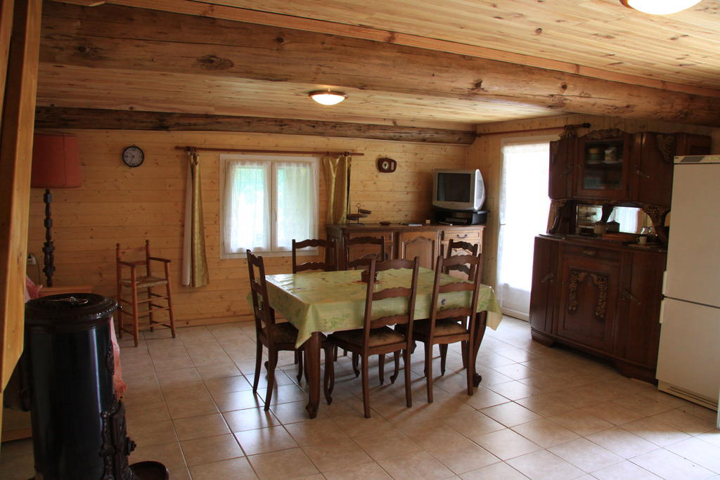 Gite Chez Coste Gilles Saint-Privat-du-Dragon Cameră foto