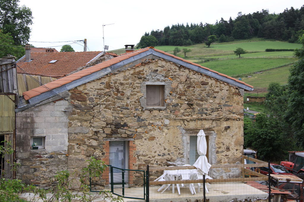Gite Chez Coste Gilles Saint-Privat-du-Dragon Cameră foto