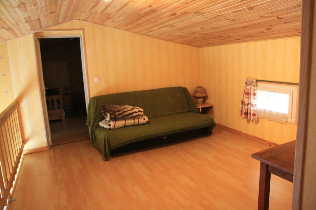 Gite Chez Coste Gilles Saint-Privat-du-Dragon Cameră foto